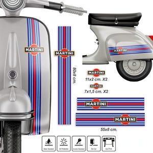 Könnte beinhalten: Ein Satz Martini Racing Aufkleber für einen Roller. Die Aufkleber sind in Rot, Blau und Weiß und zeigen das Martini Racing Logo. Das Set enthält zwei große Aufkleber, zwei mittlere Aufkleber und zwei kleine Aufkleber. Die Aufkleber sind wasserfest, UV-geschützt, kratzfest, gestanzt und umweltfreundlich gedruckt.