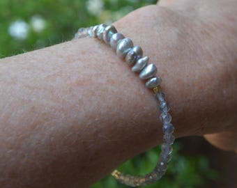 Keshi Pearl Labradorite Bracelet 6 1/2 or 7 Inches