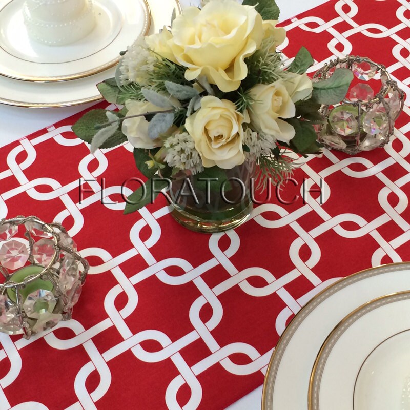 Red and White Chain Link Table Runner Wedding Table Runner - Etsy