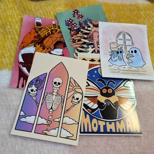 Spookies and Mysterious Cuties Kunstdrucke in Postkartengröße