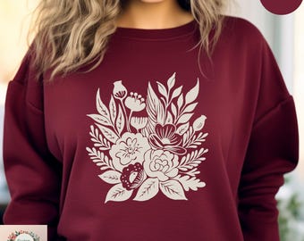 Floral Sweatshirt for Women, Botanical Flower Hoodie, Wildflower Bouquet Sweatshirt, Vintage Floral Hoodie, Nature Lover Sweatshirt