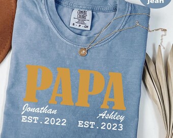 Comfort Colors® Personalized Papa Est Father's Day Shirt,Custom Papa Shirt with Child Name,New Papa Shirt,Best Dad Shirt,Papa Est 2025 Shirt