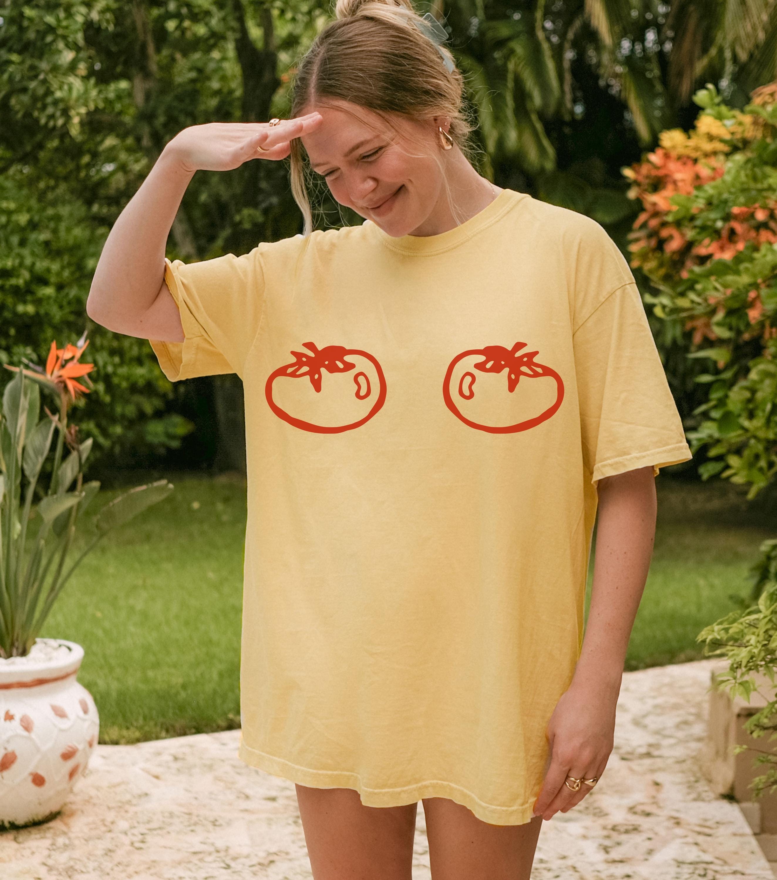 Tomato Graphic Shirt, Tomato Nips Tshirt, Trendy Aesthetic