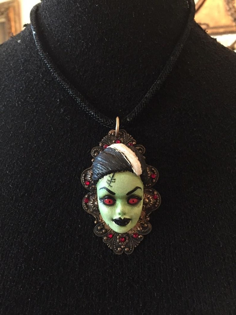 bride of frankenstein barbie
