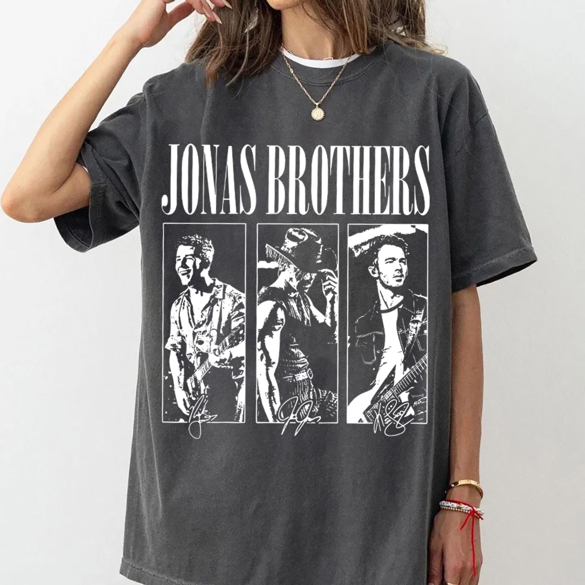 Comfort Colors Jonas Bros 20th Annivesary Tour 2025, Jonas Brothers Shirt, Jonas Brother Merch, Retro Jonas Brothers Tour Shirt