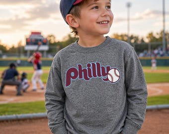 グレーのフィラデルフィア幼児用スウェットシャツ、子供用野球観戦スウェットシャツ、ラビットスキンズフリース、フィラデルフィアファン衣装、幼児用クルーネック