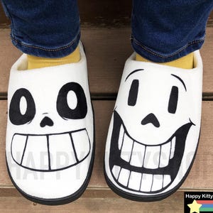 Sans and Papyrus Women&#39;s Slippers