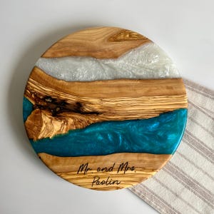Personalized Round Charcuterie Board, Custom Made Resin and Olive Wood Cutting Board, Epoxy Serving Board, Kitchen and Dining, New Home Gift