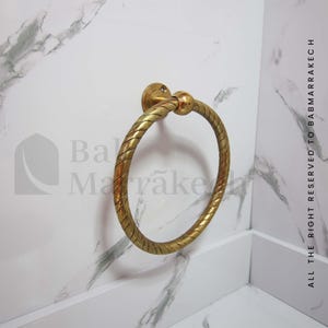 Handmade Brass Towel Ring: Wall-Mounted Bathroom Decor