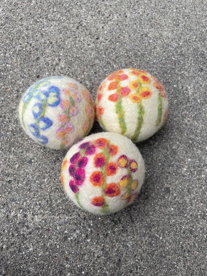 Wildflower Bouquet Felted Wool Dryer Ball, Floral Decor, Botanical Art, Custom Dryer Ball image 6