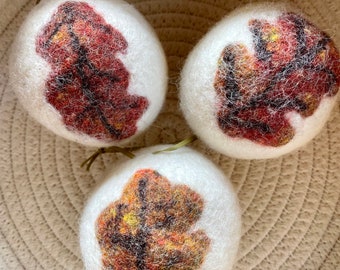 Oak Leaf Felted Wool Dryer Ball, Eco Dryer Ball Set, Natural Laundry, Halloween Decor and Toy, Fall or Autumn Decoration