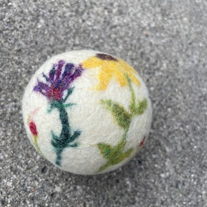 Wildflower Bouquet Felted Wool Dryer Ball, Floral Decor, Botanical Art, Custom Dryer Ball image 3