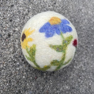 Wildflower Bouquet Felted Wool Dryer Ball, Floral Decor, Botanical Art, Custom Dryer Ball image 5