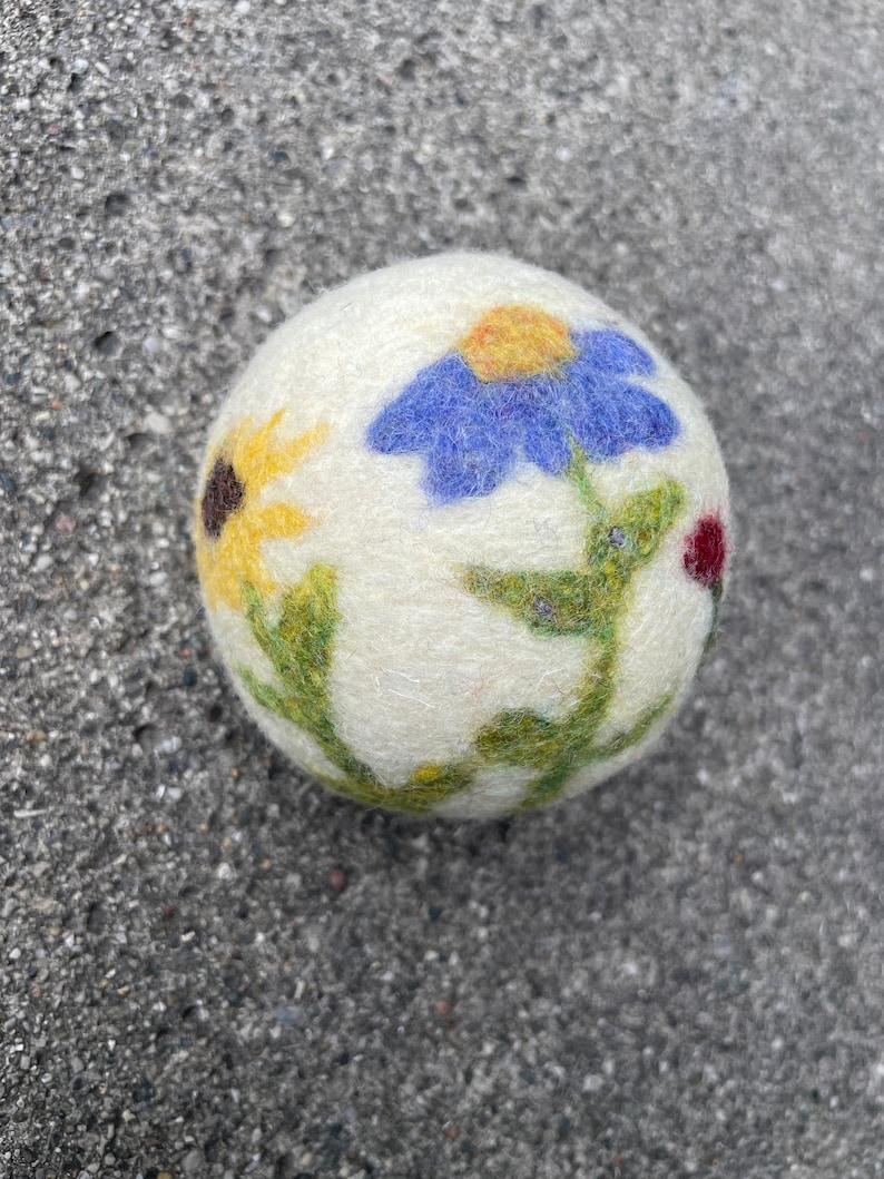 Wildflower Bouquet Felted Wool Dryer Ball, Floral Decor, Botanical Art, Custom Dryer Ball image 5