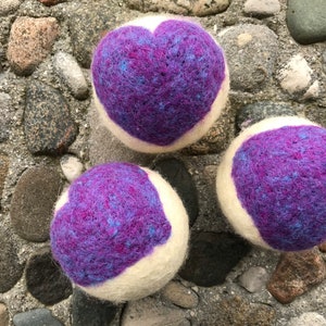 Purple Heart Felted Wool Dryer Balls, Heart Toy and Decoration, Valentines Day Decor, Dryer Ball Set