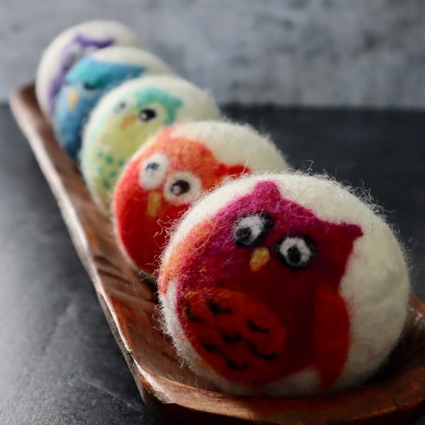 Retro Rainbow Owl Felted Wool Dryer Balls, Needle felted owl, Bird Decor, Rainbow Toys, Dryer Ball Set