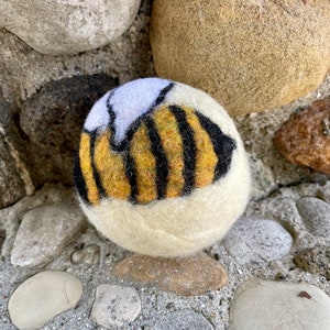 Bee Honeybee Bumblebee Felted Wool Dryer Ball, Farm Toy, Insect Decor, Dryer Ball Set image 5