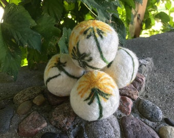 Dandelion Felted Wool Dryer Ball, Toy or Decoration, Botanical Art, Floral Decor, Dryer Ball Set