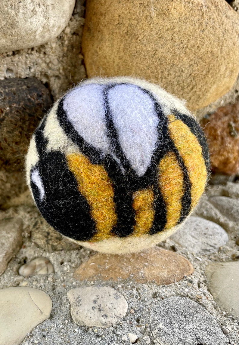 Bee Honeybee Bumblebee Felted Wool Dryer Ball, Farm Toy, Insect Decor, Dryer Ball Set image 4