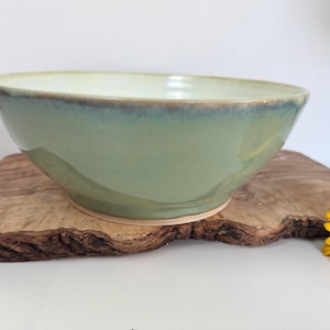 Hand Thrown Stoneware Ceramic Bowl: Light Purple Pottery