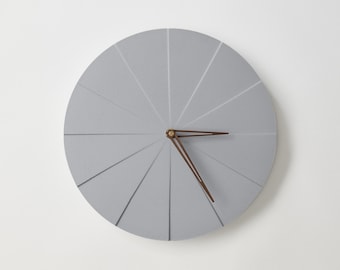 Concrete wall clock – Pie – handmade 28.5 cm (11.2 in) – minimalist modern decor – gray round design