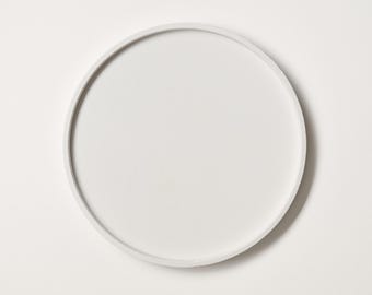 Concrete Tray – Margherita – handmade 23 cm – white minimalist round try