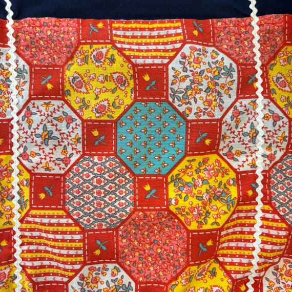 Vintage Patchwork Apron, Double Sided Floral, Ric… - image 3