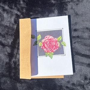 Carte de voeux à deux volets « Rose Dewey », 5 x 7 pouces (livrée avec une enveloppe en papier kraft brun)