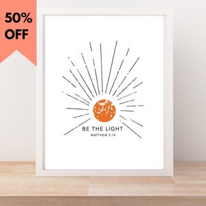 Sé la luz Mateo 5 14 Versículo bíblico vintage Sunburst Cristiano Celestial SVG PNG, Regalo inspirador Boho Sun, arte de pared cristiano imprimible