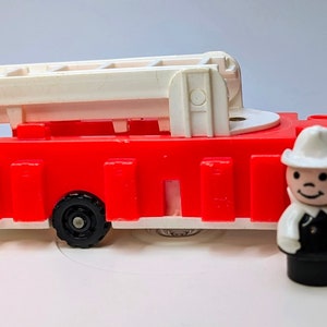 Vintage - Fisher-Price Little People - Fire Truck and 2 Fire Brigade Bundle - Replacement Parts