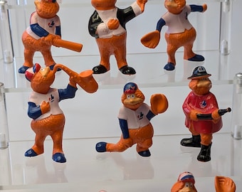 Lote de figuras de la mascota de béisbol de los Expos, 1986 - YOUPPI - de Gagnon Plastics