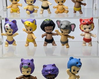 Set of 13 Figurines Toys Twozies From MOOSE All Different