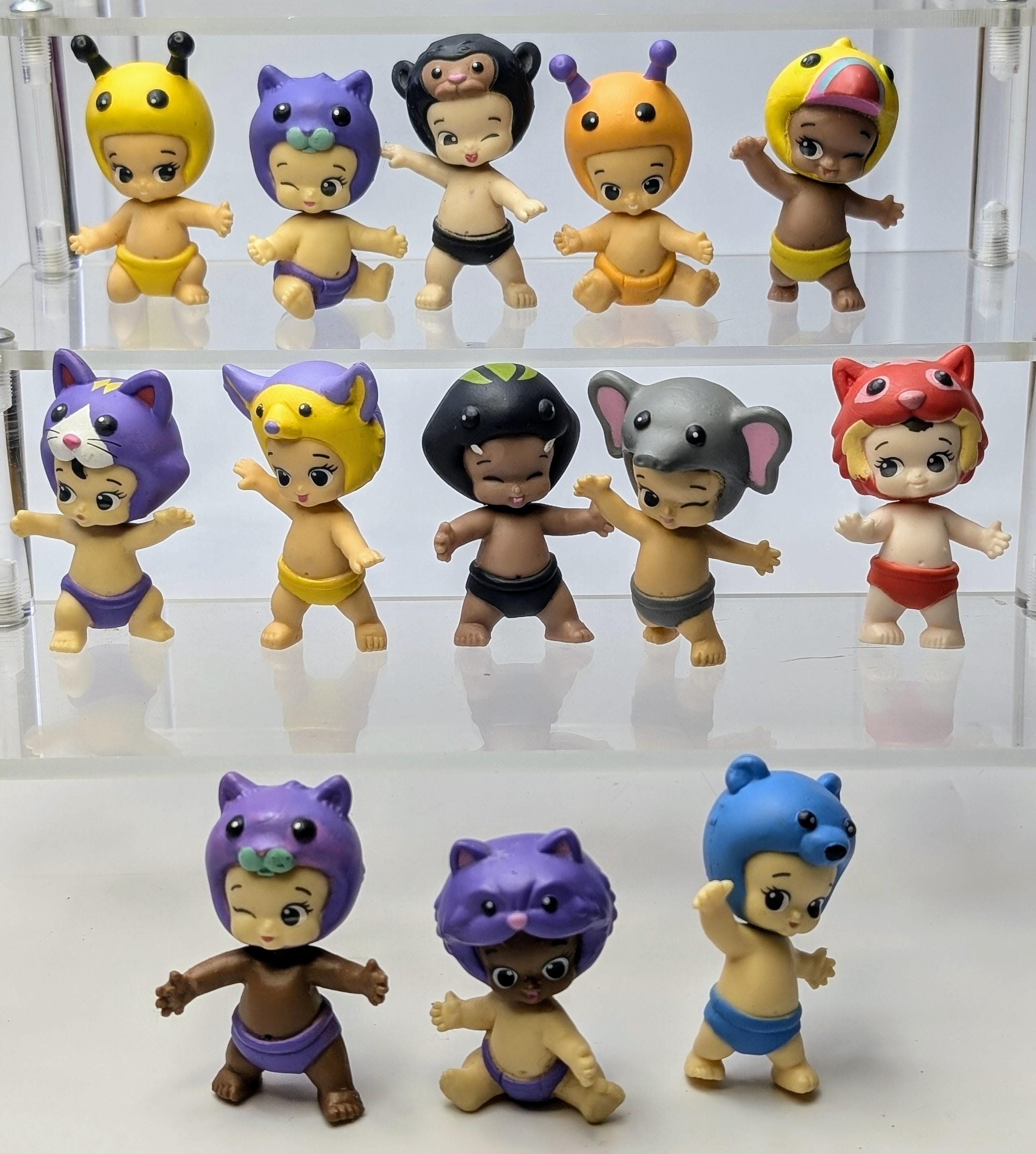 Set of 13 Figurines / Toys - Twozies From MOOSE - All
