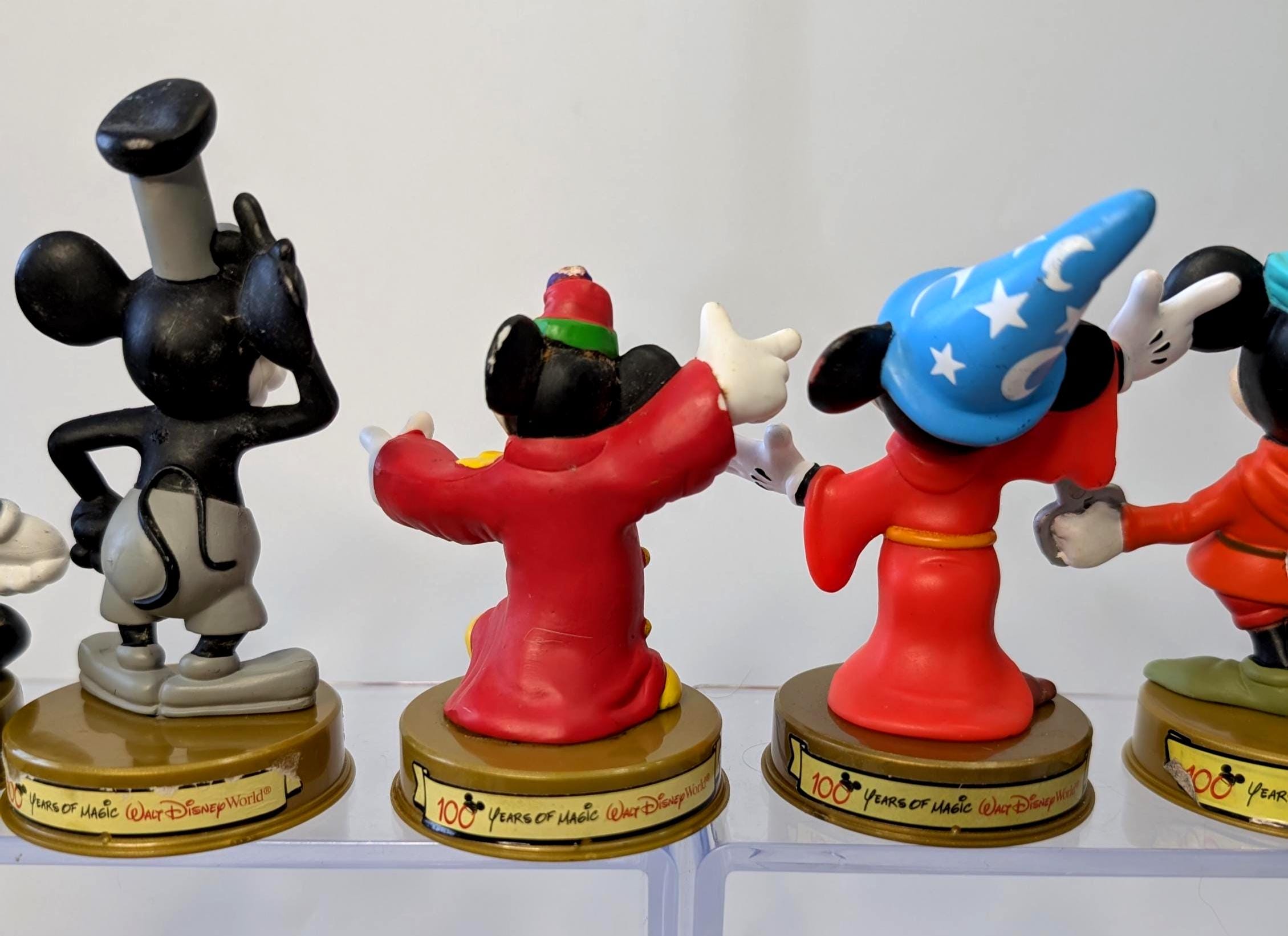 2002 Mcdonald's - Disney - 100 Years of Magic - Happy Meal - SOLD