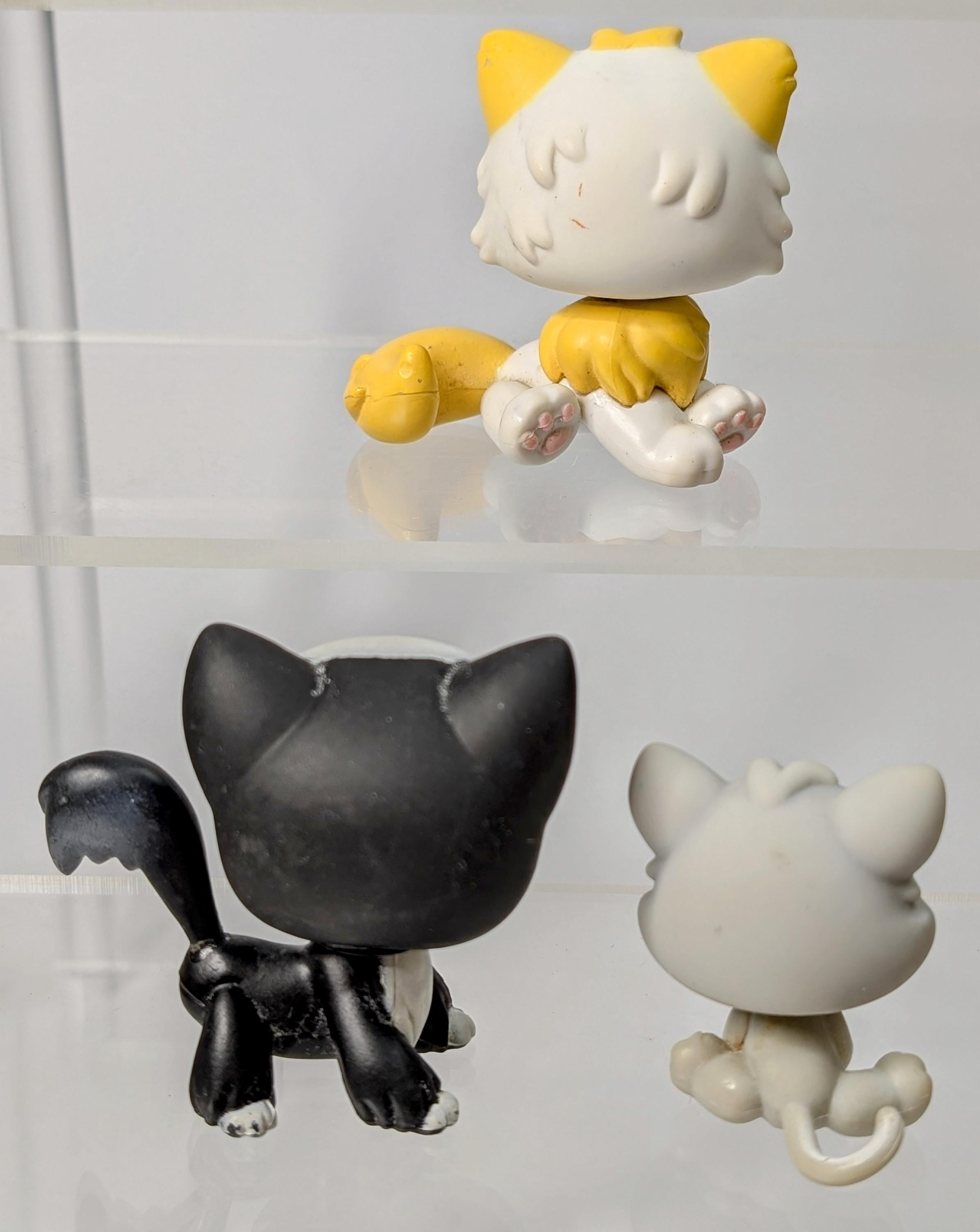 Hasbro - Littlest Pet Shop - LPS - Cats #88 #207 - Black and White