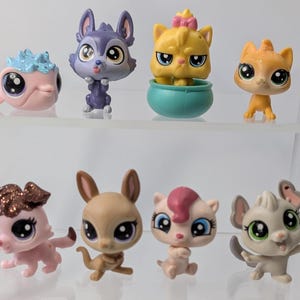 Hasbro - Littlest Pet Shop - LPS - Animal - Mini - Lot of 8