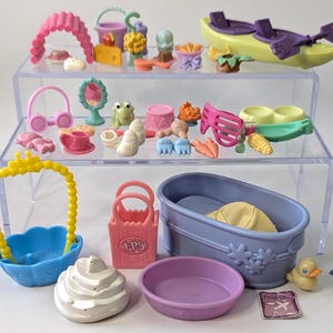 Hasbro - Littlest Pet Shop - LPS - Accessories LOT