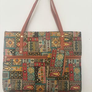 Handmade Boho Printed Tote Bag – Red Ethnic Cotton Shoulder Bag with Zipper
