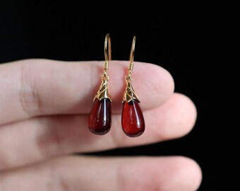Natural red Amber Earrings, Special Amber Gift For Lover, Pristine Gemstone, Vintage Amber Jewelry, Water Drop Amber Earrings