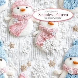 Può includere: Uno schema senza cuciture con pupazzi di neve rosa e blu con sciarpe e cappelli a maglia su uno sfondo bianco a maglia. Lo schema include fiocchi di neve e stelle.