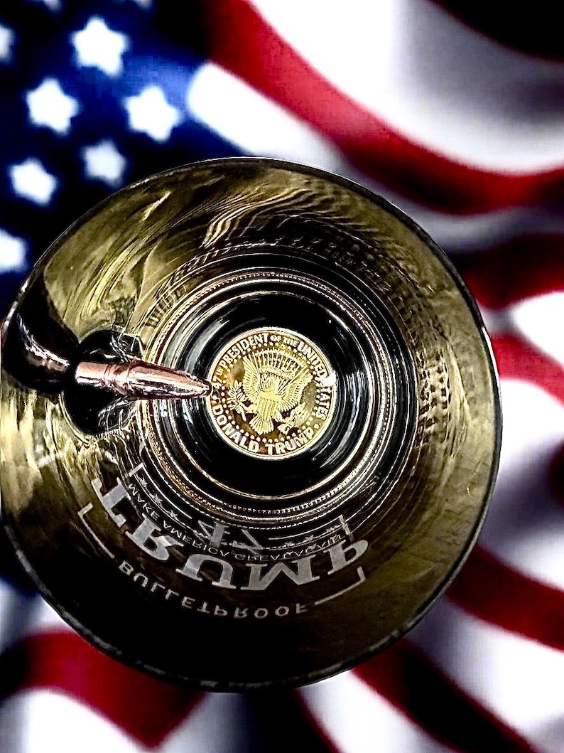 trump, tromp memorabilia coin, trump whiskey glass, whiskey glass, Christmas gift , maga, cocktail glass, challenge Coin, bullet glasses