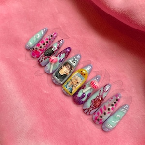 Custom SKZ / SKZOO press on nails