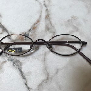 Small Oval Chocolate Brown Metal Reading Glasses