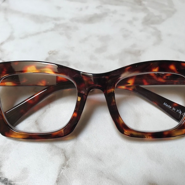 PARIS Runway Fashion WHISKEY Tortoise Rectangle Reading Glasses