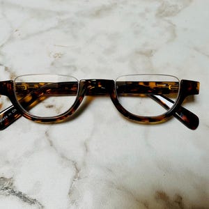 Toffee Tortoise JELLY BEAN Upper Rimless Reading Glasses