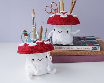 Tidy Little Toadstool - PDF eBook - Irene Strange crochet pattern - cute amigurumi mushroom toadstool desk tidy