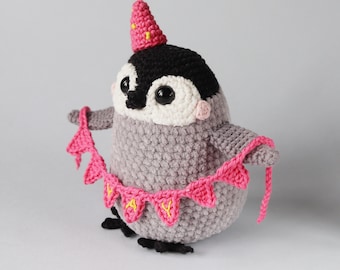 Party Penguin - PDF eBook - Irene Strange Crochet Pattern