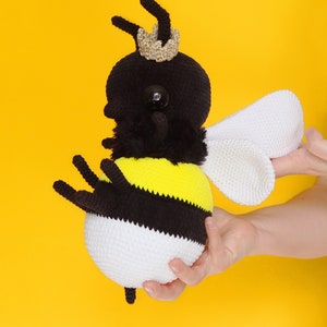 Irene Strange crochet pattern Mila The Bee PDF eBook image 2