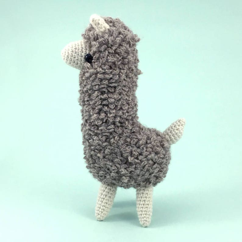 Ludwig The Llama Amigurumi Pattern PDF image 2