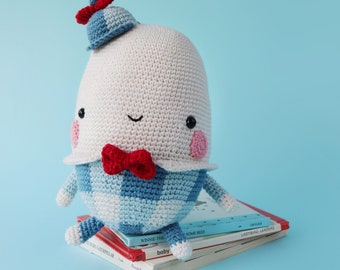 Irene Strange crochet pattern - Little Humpty - PDF eBook